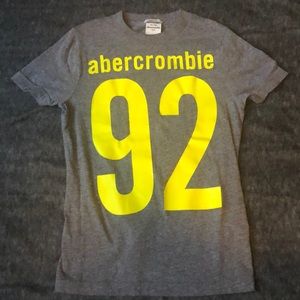 Abercrombie & Fitch T-shirt